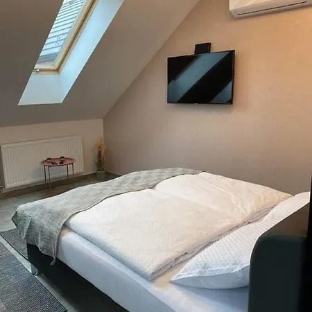 Greta Lux Apartman *